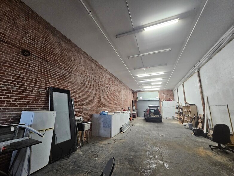 More Photos Of 406-414 W Pico Blvd, Los Angeles Storefront For Lease