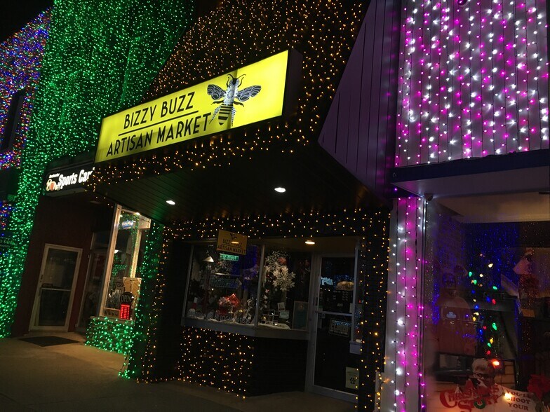 More Photos Of 409 S Main St, Rochester Storefront For Sale