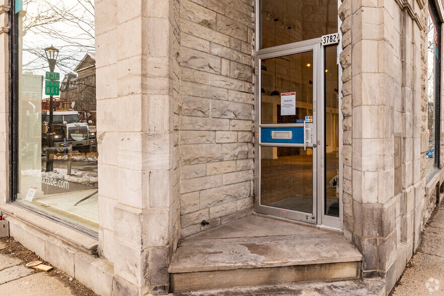 More Photos Of 3780 Rue Saint-Denis, Montréal Storefront Retail Residential For Sale