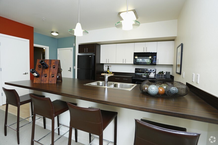 More Photos Of 3850 N Mississippi Ave, Portland Apartments For Lease