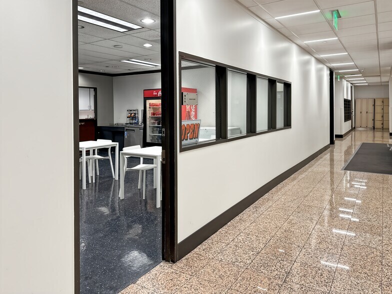 More Photos Of 13750 San Pedro Ave, San Antonio Coworking Space