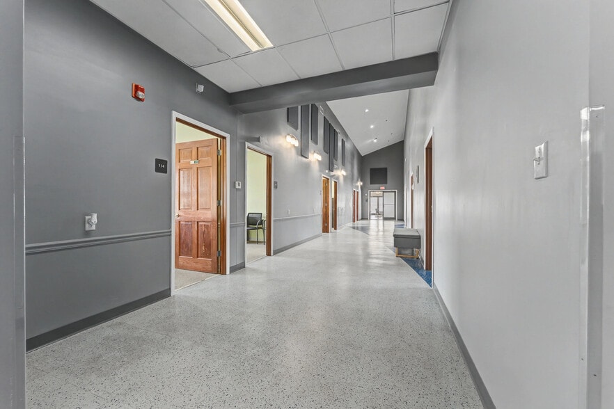 More Photos Of 2195 Cheat Rd, Morgantown Medical For Sale