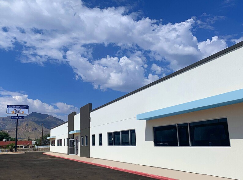 More Photos Of 5625 Woodrow Bean, El Paso Medical For Lease