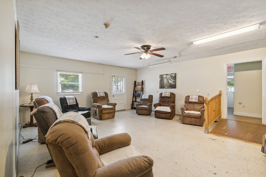More Photos Of 639 N Broadway, Portland Assisted Living For Sale