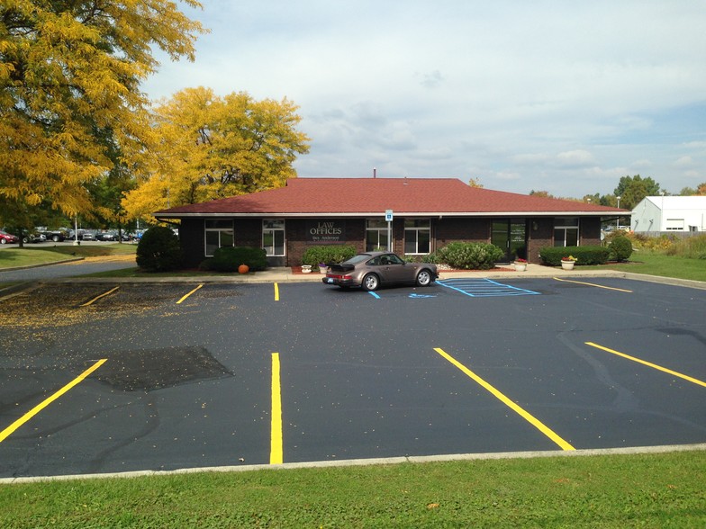 Primary Photo Of 9459 Lapeer Rd, Davison Office For Sale