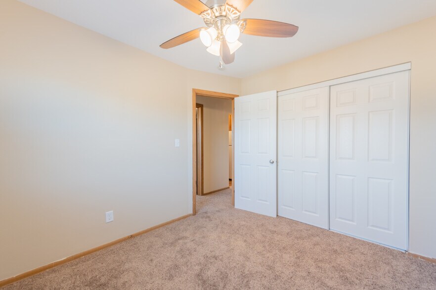 More Photos Of 458 English St, Saint Paul Apartments For Sale