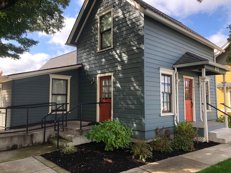 More Photos Of 216 14th St, Oregon City Office For Lease