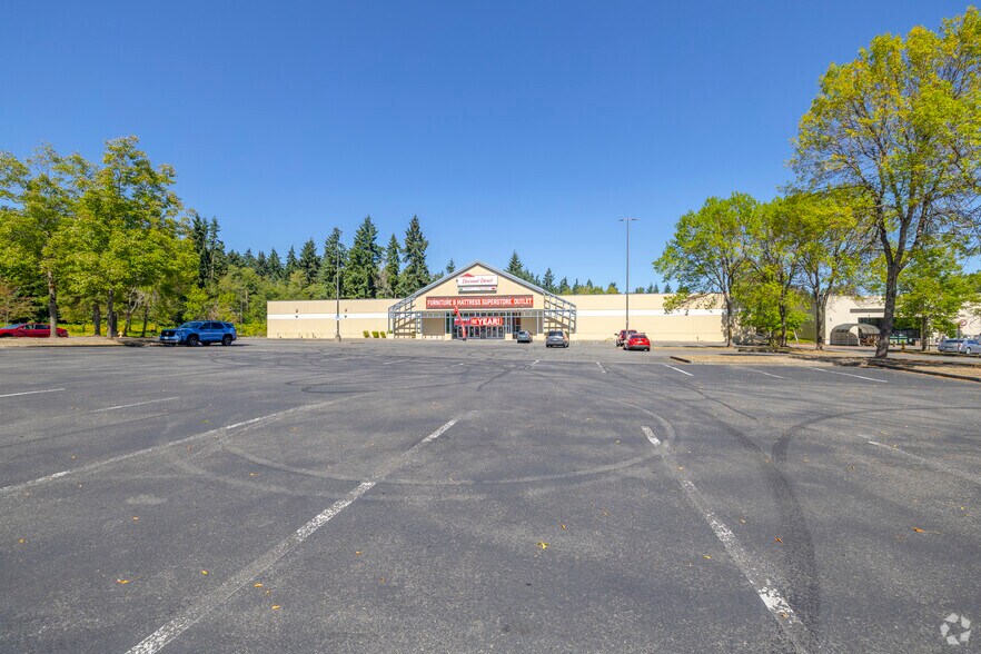 More Photos Of 5420 Martin Way E, Lacey Freestanding For Sale