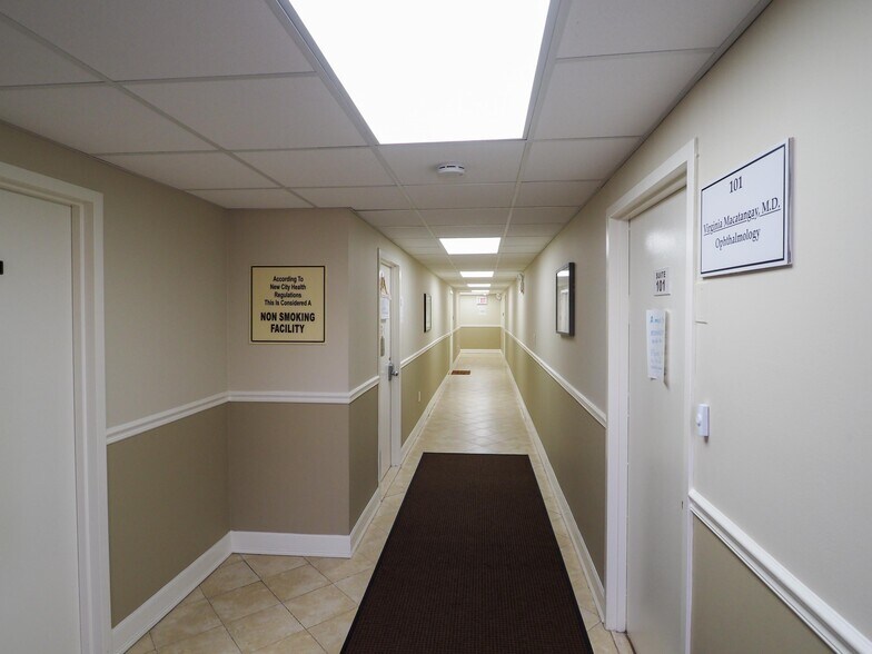 More Photos Of 3930 Richmond Ave, Staten Island Medical For Lease