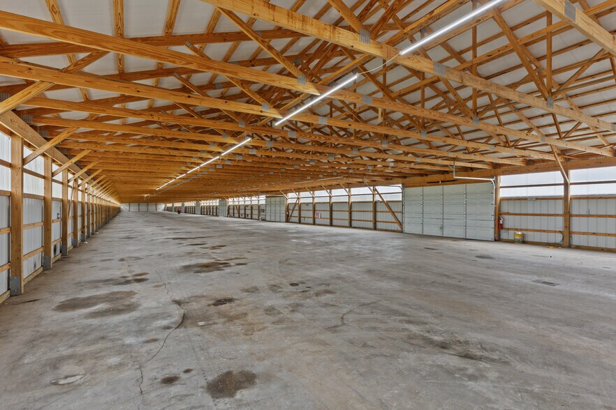 More Photos Of 2149 E Frontage Rd, Staunton Auto Dealership For Sale