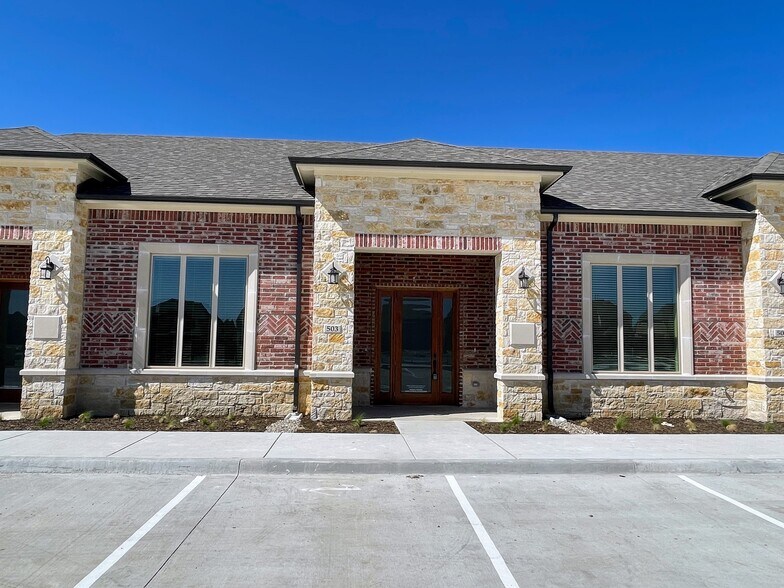 More Photos Of 400 Stonebrook Pky, Frisco Unknown For Lease