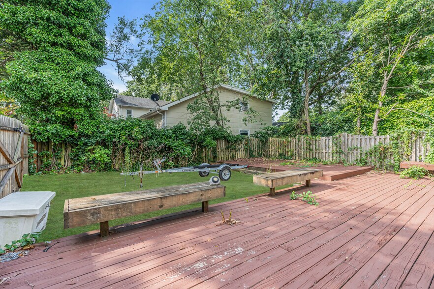 More Photos Of 2 Garfield Ave, Toms River Medical For Sale