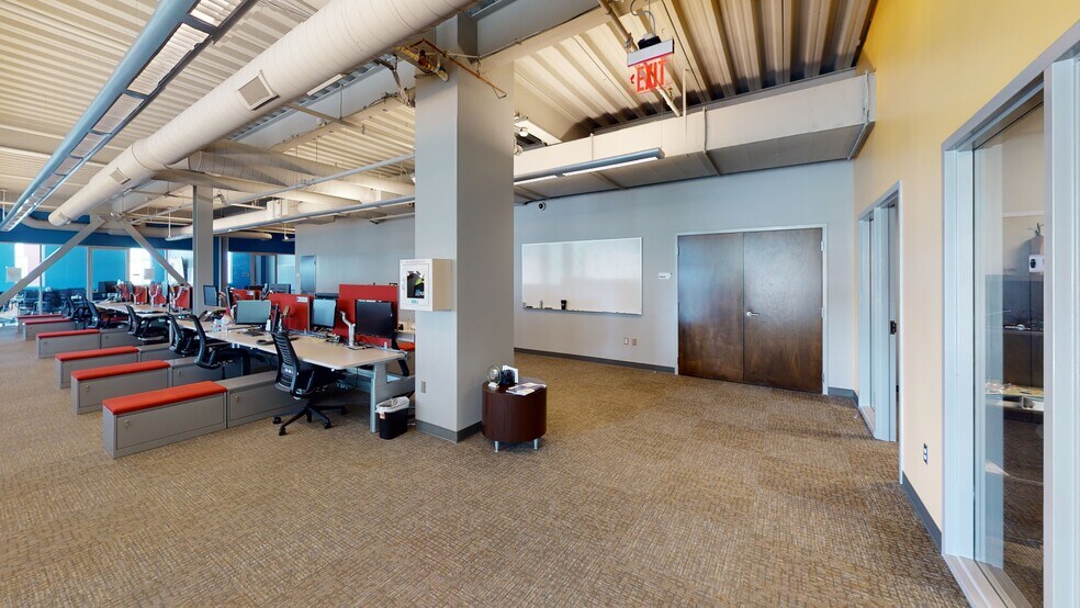 More Photos Of 1616 Camden Rd, Charlotte Office Residential For Lease