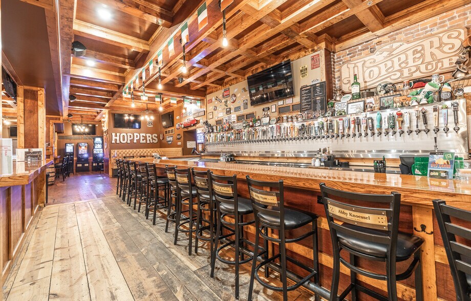 More Photos Of 717 N Pine St, Rolla Restaurant For Sale