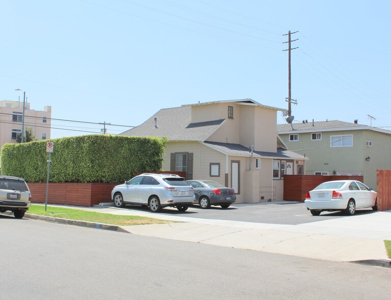 More Photos Of 10603-10609 Palms Blvd, Los Angeles Apartments For Sale