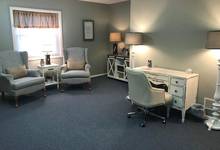 More Photos Of 46 E Main St, Uniontown Coworking Space