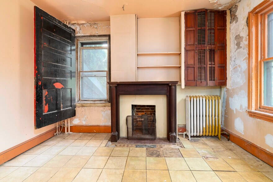 More Photos Of 1717-19 Mt Vernon st, Philadelphia Apartments For Sale