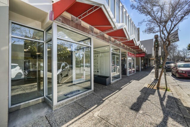 More Photos Of 711-713 Santa Cruz Ave, Menlo Park Storefront Retail Office For Lease