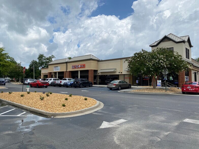 More Photos Of 3259 Inner Perimeter Rd, Valdosta Storefront For Lease