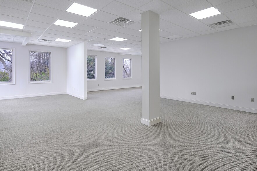 More Photos Of 199-201 S Main St, Lambertville Office For Lease