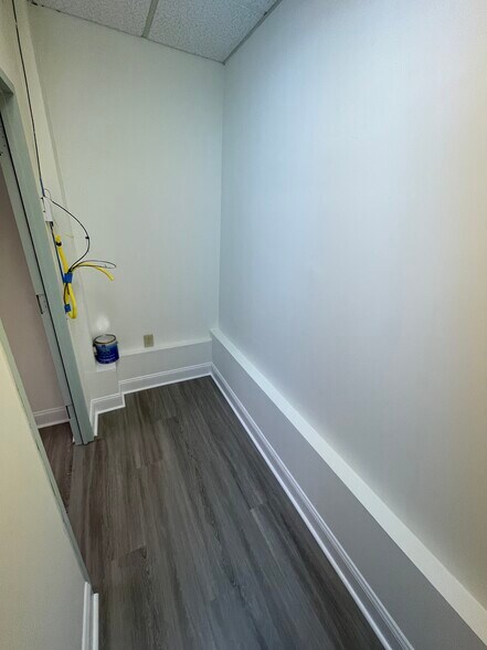 More Photos Of 101 Conner Dr, Chapel Hill Medical For Lease