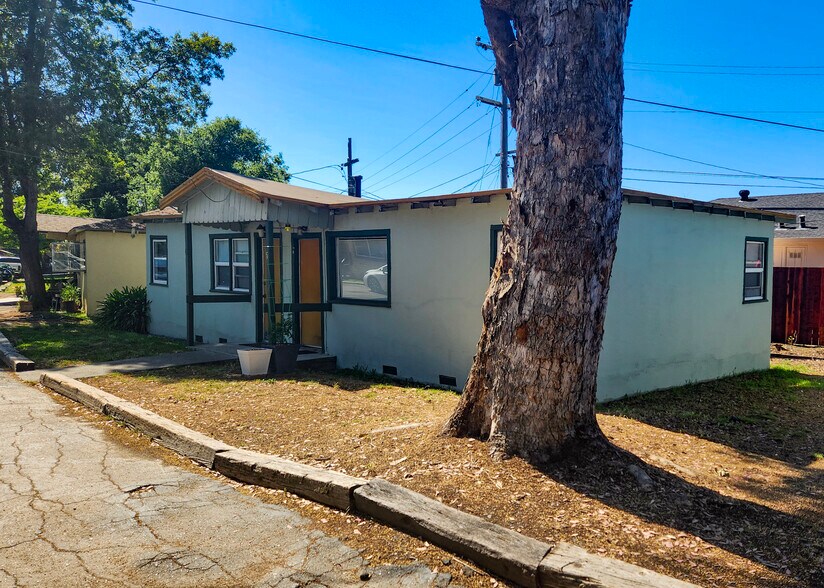 More Photos Of 1855 Petaluma Hill Rd, Santa Rosa Apartments For Sale