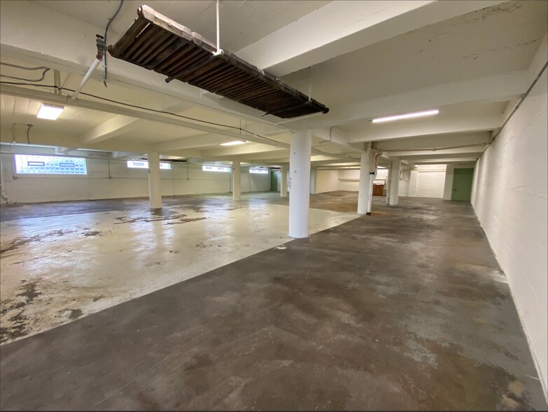 More Photos Of 3651-3655 S Grand Blvd, Saint Louis Storefront Retail Residential For Lease