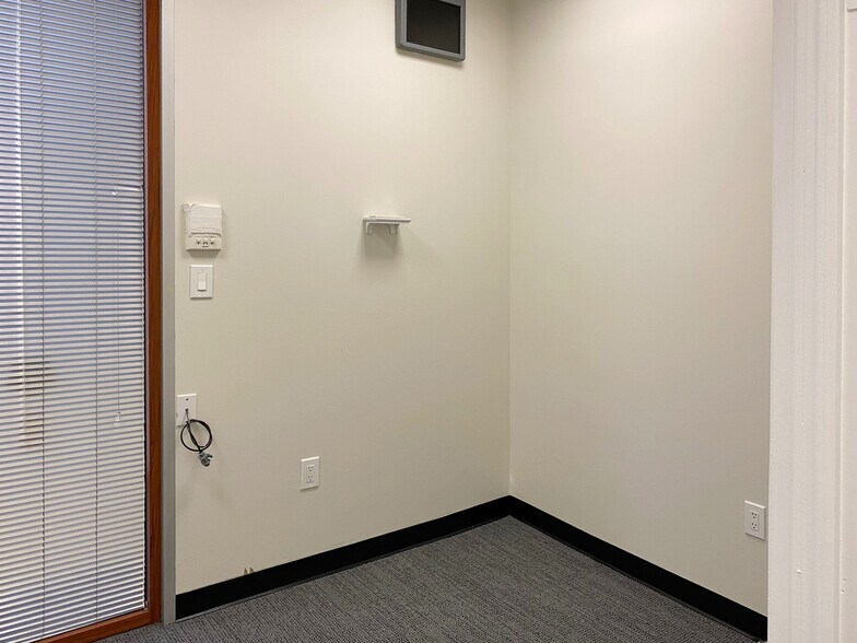 More Photos Of 641 President St, Brooklyn Apartments For Lease
