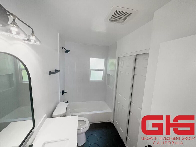 More Photos Of 60 El Nido Ave, Pasadena Apartments For Sale