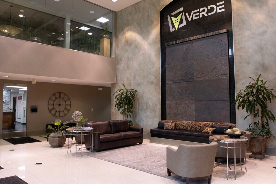 More Photos Of 8031 Ortonville Rd, Clarkston Office For Lease