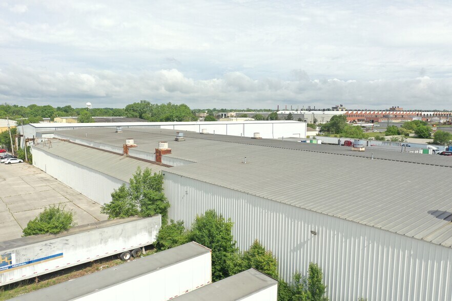 More Photos Of 2331 S 30th St, Lafayette Manufacturing For Sale