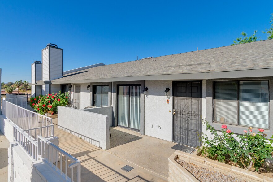 More Photos Of 19087 Allegheny Rd, Apple Valley Apartments For Sale