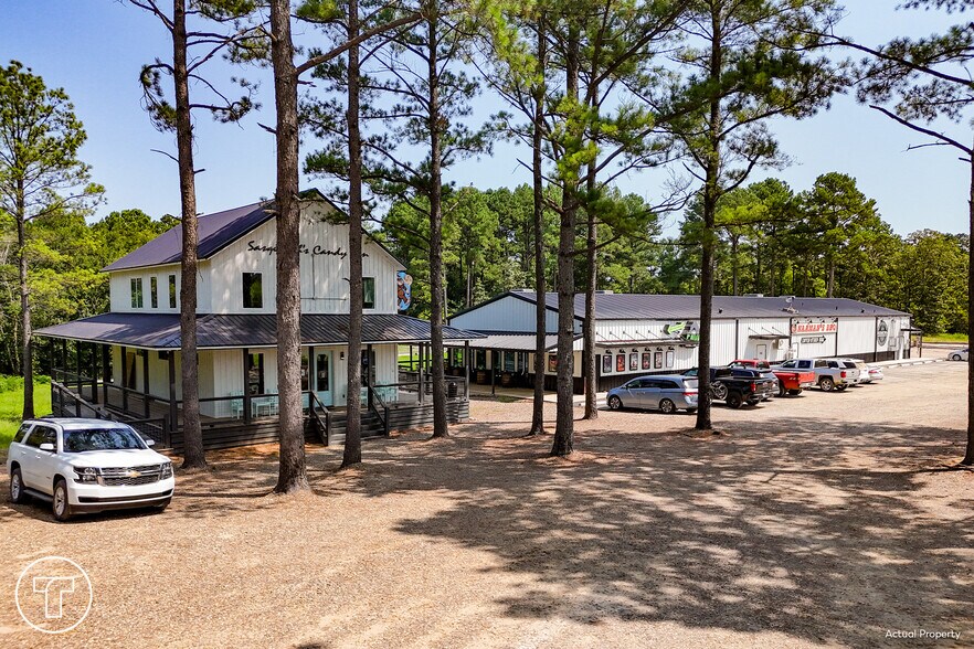 More Photos Of 91 Sugarberry Trl, Broken Bow Storefront For Sale