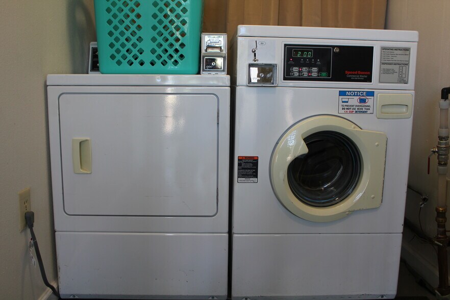 More Photos Of 1023 E Tucumcari Blvd, Tucumcari Hotel For Sale