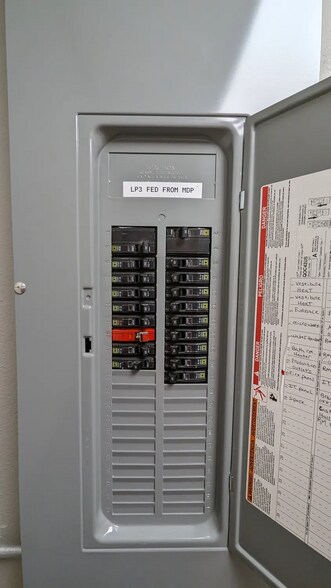 More Photos Of 605 Greenway Ct, Reedsburg Industrial For Sale