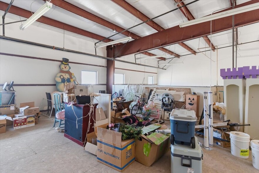 More Photos Of 1695 S 2050 W, West Haven Flex For Sale