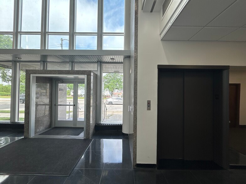 More Photos Of 9415 S Western Ave, Chicago Medical For Lease