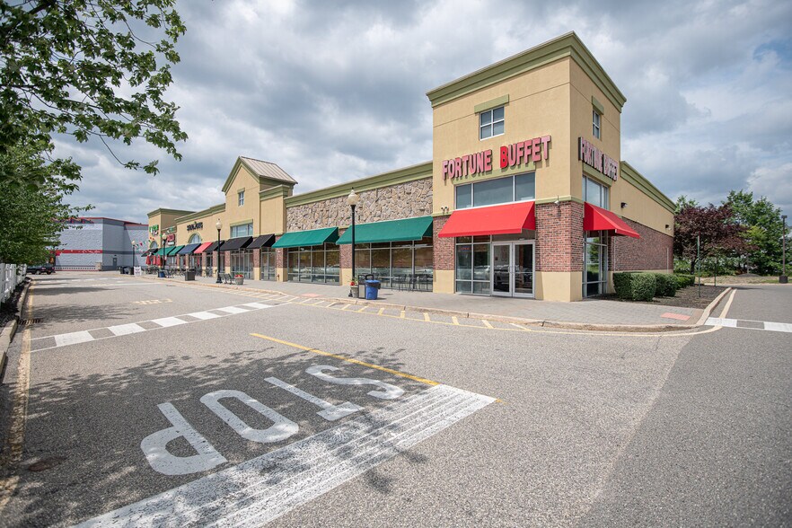 More Photos Of 1311 W Rt 37, Toms River Unknown For Lease