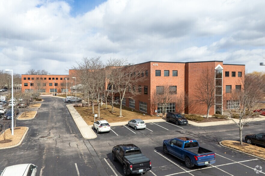 More Photos Of 475 Kilvert St, Warwick Office For Lease