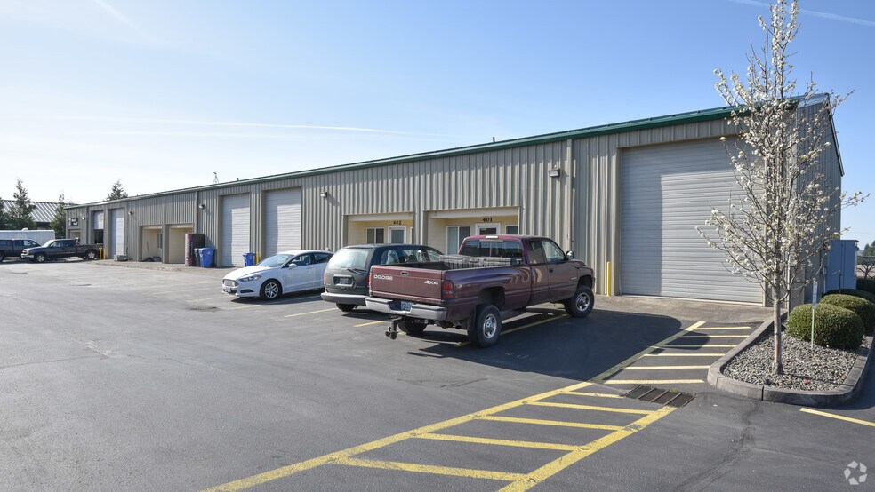 More Photos Of 35900 Industrial Way, Sandy Unknown For Lease