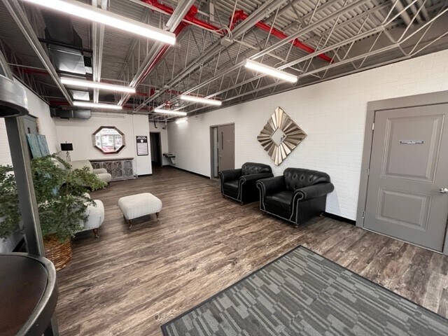 More Photos Of 3405 N 6th St, Harrisburg Coworking Space