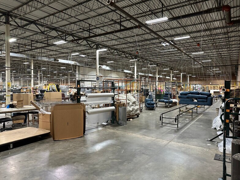 More Photos Of 1800 Conover Blvd E, Conover Industrial For Lease