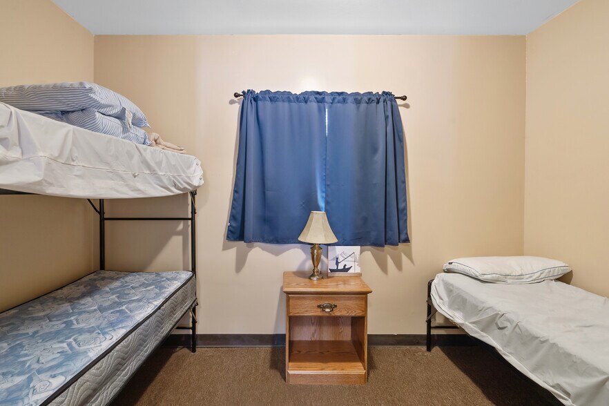 More Photos Of 596 Main St, Sterling Storefront Retail Office For Sale