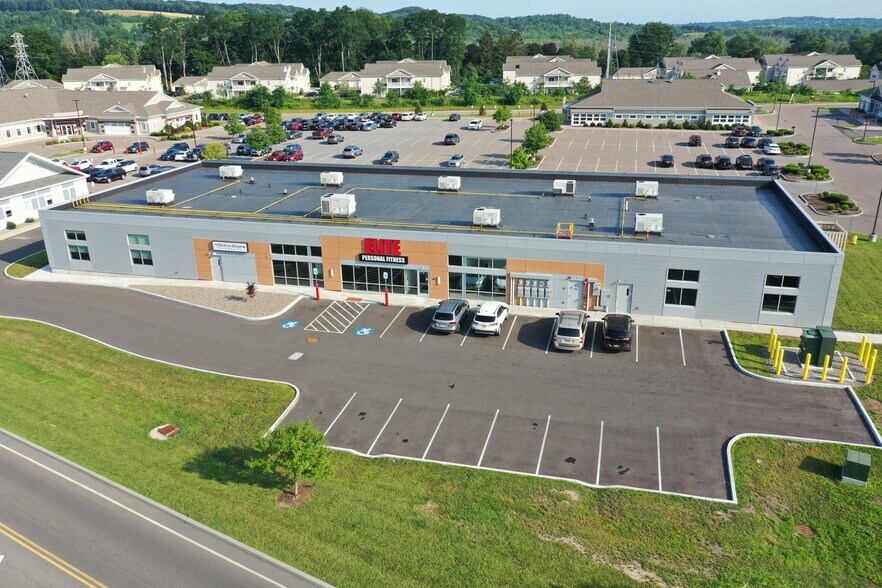 More Photos Of 120 Township Blvd, Camillus Unknown For Lease