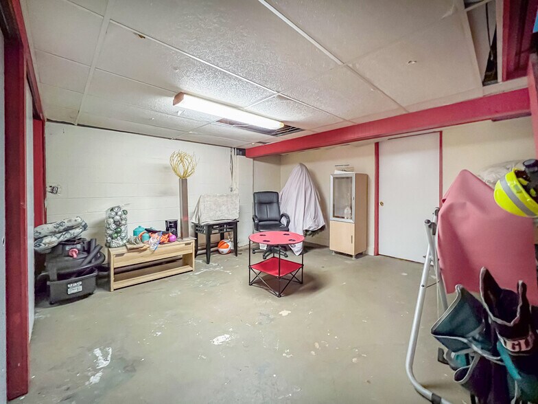 More Photos Of 100 W Maple Ave, Langhorne Restaurant For Sale