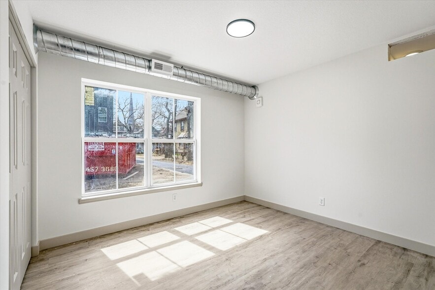 More Photos Of 815 6th St SE, Minneapolis Land For Sale