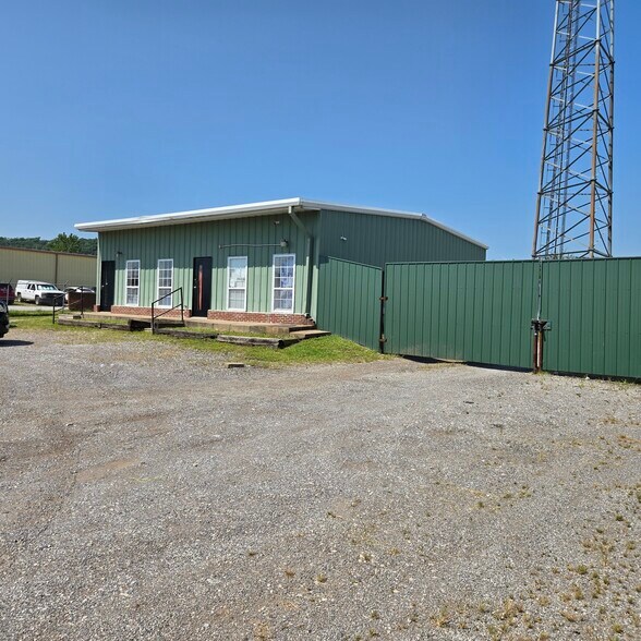 More Photos Of 2992 N Hwy 167, Catoosa Office For Sale