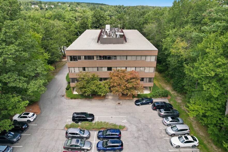 More Photos Of 71 Spit Brook Rd, Nashua Medical For Lease