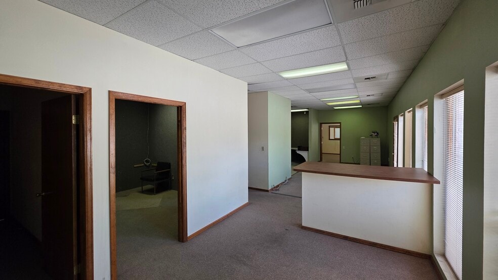 More Photos Of 250 Ruskin Dr, Colorado Springs Warehouse For Sale