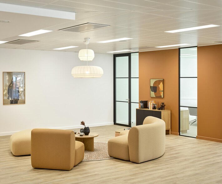 More Photos Of 1 Kingsway, London Office For Lease